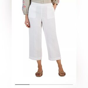 CHARTER CLUB
Petite 100% Linen Pull-On Cropped White Pants
